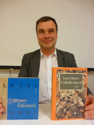 Il dottore Matti Kuhna ha introdotto i poemi italiani del poeta finlandese Lassi Nummi sull’assemblea annuale della Società Dante Alighieri di Pori.
